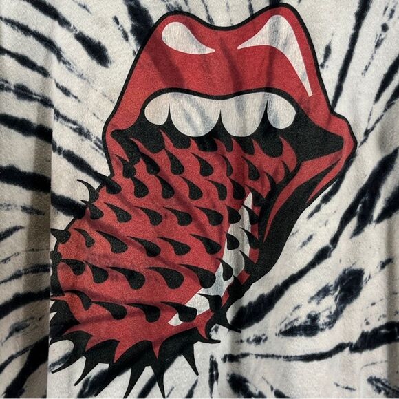 The Rolling Stones Black and White Tie-Dye Tee - Picture 4 of 8